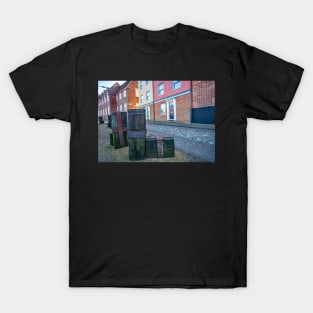 Wooden statues along Quayside, Norwich T-Shirt